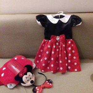 minnie mouse dress+ pillow